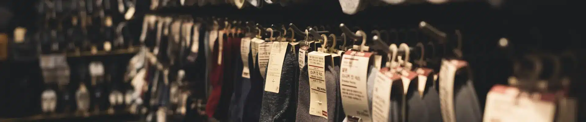 Tienda de ropa interior Punto Blanco en el centro comercial Aragonia, Zaragoza